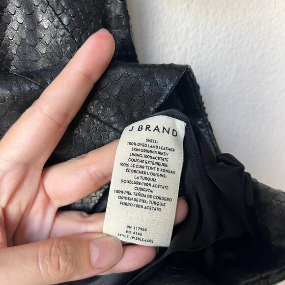 J Brand Black Snakeskin Embossed Genuine Lamb Leather Top Size XS - Picture 7 of 8